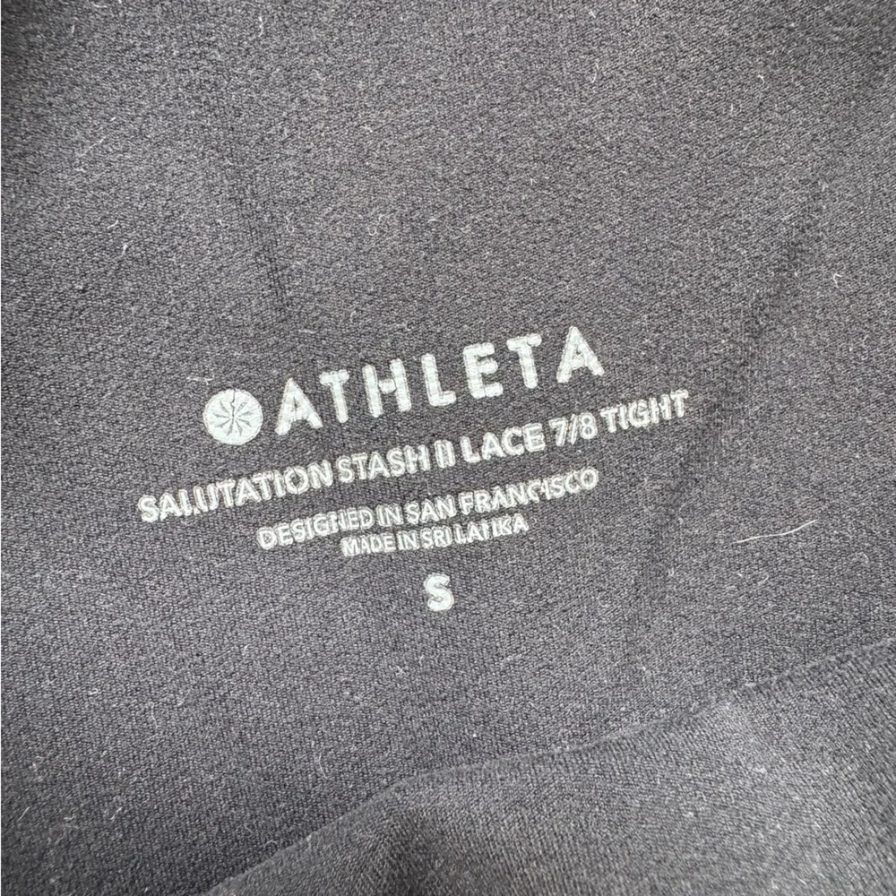 Athleta Black Salutation Stash B Lace Legging 7/8 Length - Picture 4 of 10